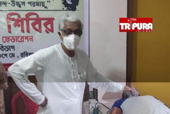 'No one died due to blood crisis under Left Govt' : Manik Sarkar 